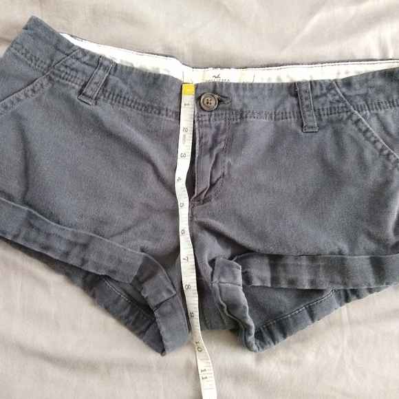 💙(3 for $20) Hollister Navy Blue Stretch Shorts 5 - Picture 5 of 9
